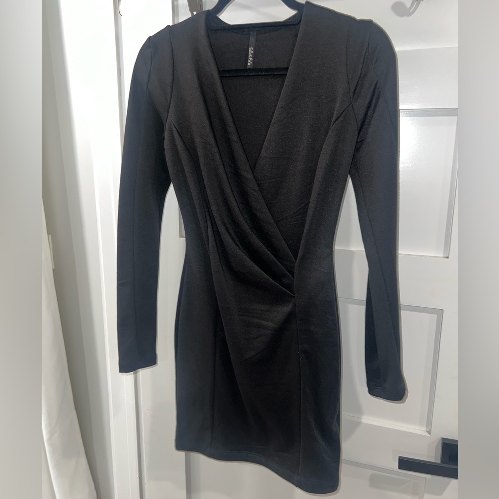 Lulus black dress